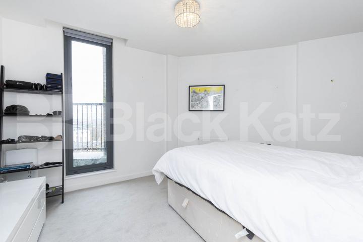 Stunning spacious 1 bed penthouse by Regents Park   Cubitt Court, Park Village East , Camden / Regents Park